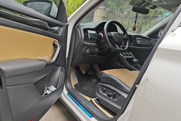 Used Skoda Kodiaq GT 2019 TSI330 Two-Wheel-Drive Luxury Edition China V Standard Interior 3