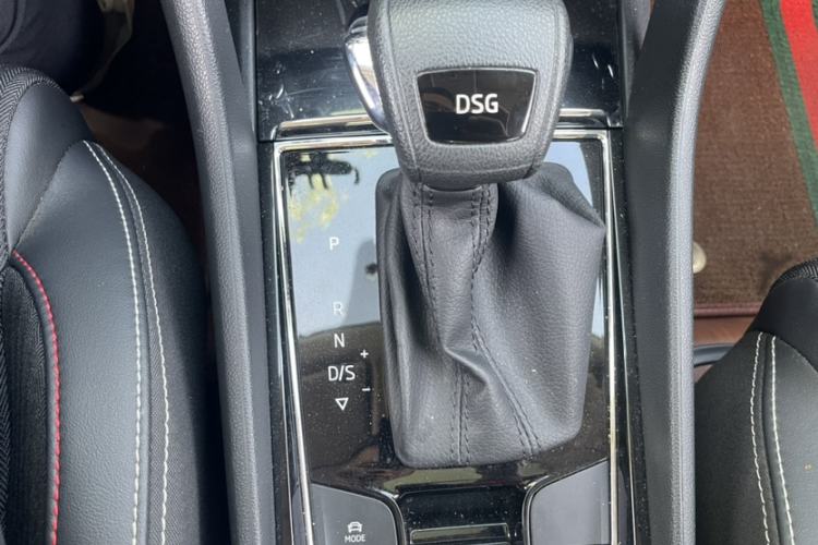 Used Skoda Kodiaq GT 2019 TSI330 Two-Wheel-Drive Comfort Edition China VI Interior 3