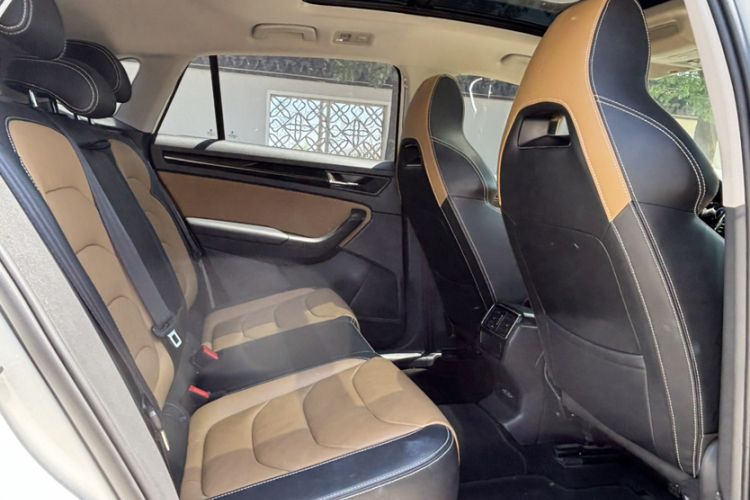 Used Skoda Kodiaq GT 2019 TSI330 Two-Wheel-Drive Luxury Edition China VI Standard Interior 8