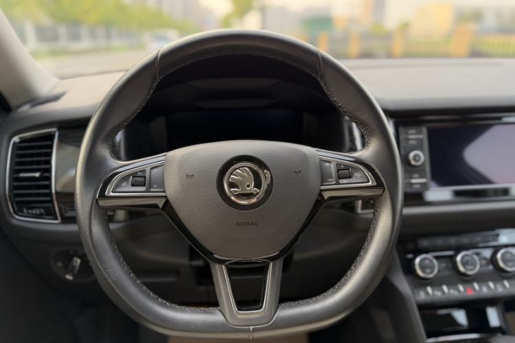 Used Skoda Kodiaq GT 2019 TSI330 Two-Wheel-Drive Luxury Edition China V Standard Interior 9