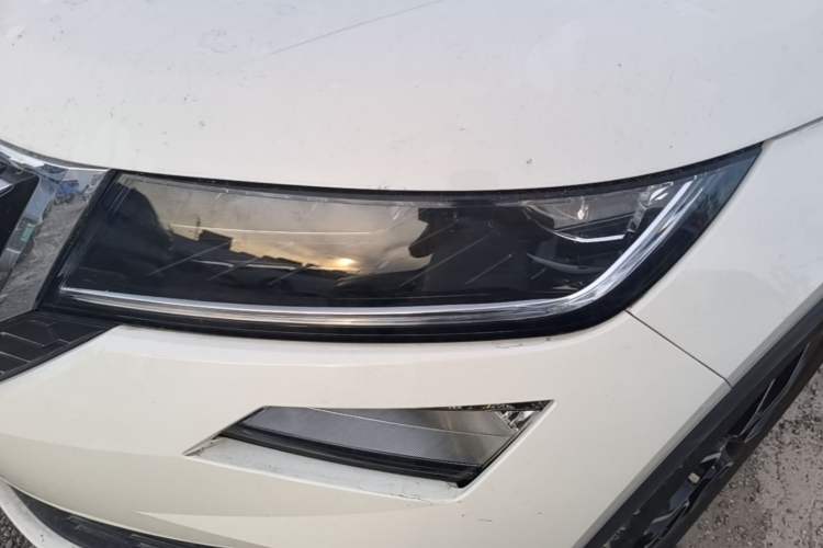 Used Skoda Kodiaq GT 2019 TSI330 Two-Wheel-Drive Luxury Edition China V Standard Left Front Headlight