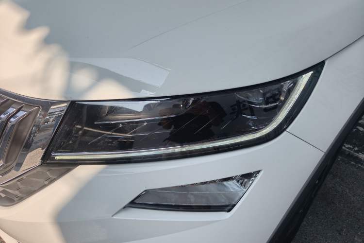 Used Skoda Kodiaq GT 2019 TSI330 Two-Wheel-Drive Luxury Edition China VI Standard Left Front Headlight