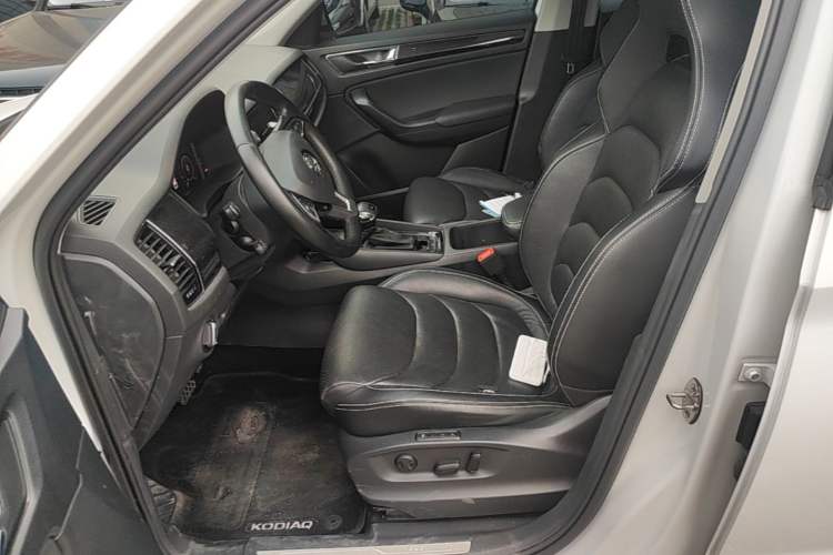 Used Skoda Kodiaq GT 2019 TSI380 4x4 Flagship Model China VI Standard Left Front Seat