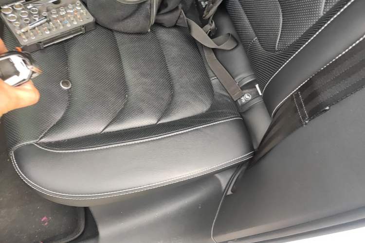 Used Skoda Kodiaq GT 2019 TSI380 4x4 Flagship Model China VI Standard Left Rear Seat