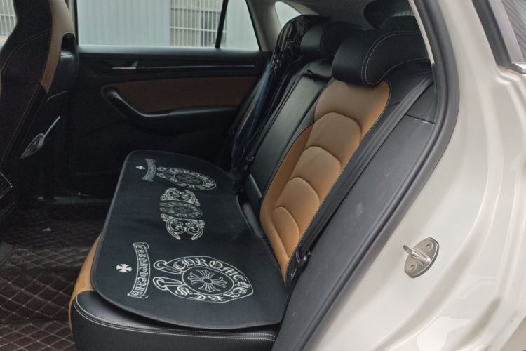 Used Skoda Kodiaq GT 2019 TSI330 Two-Wheel-Drive Luxury Edition China VI Standard Left Rear Seat