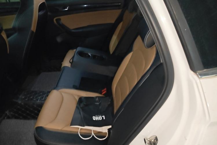 Used Skoda Kodiaq GT 2019 TSI330 Two-Wheel-Drive Luxury Edition China VI Standard Left Rear Seat