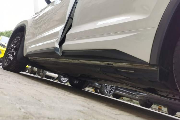 Used Skoda Kodiaq GT 2019 TSI330 Two-Wheel-Drive Luxury Edition China VI Standard Left Side Sill