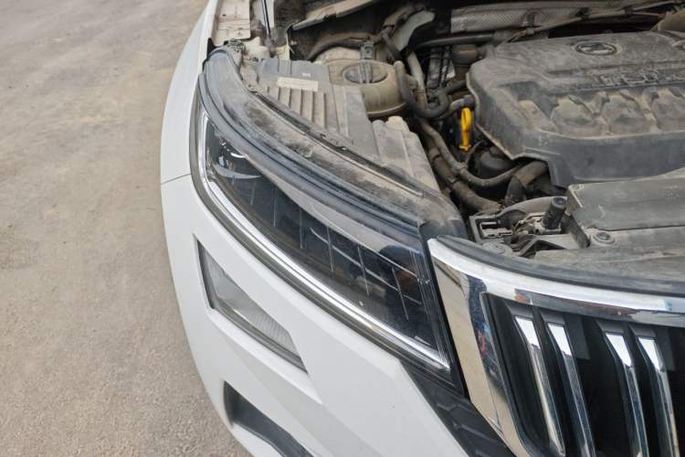 Used Skoda Kodiaq GT 2019 TSI330 Two-Wheel-Drive Luxury Edition China VI Standard Right Front Headlight