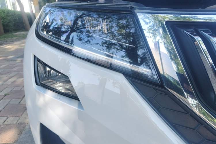 Used Skoda Kodiaq GT 2019 TSI330 Two-Wheel-Drive Luxury Edition China V Standard Right Front Headlight