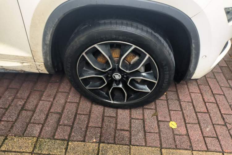 Used Skoda Kodiaq GT 2019 TSI330 Two-Wheel-Drive Luxury Edition China VI Standard Right Front Wheel Hub