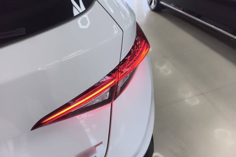Used Skoda Kodiaq GT 2019 TSI380 4x4 Luxury Edition China VI Standard Right Rear Taillight