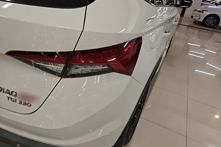Used Skoda Kodiaq GT 2019 TSI330 Two-Wheel-Drive Luxury Edition China VI Standard Right Rear Taillight