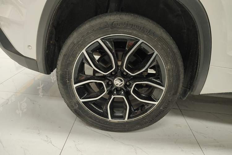 Used Skoda Kodiaq GT 2019 TSI330 Two-Wheel-Drive Luxury Edition China V Standard Right Rear Wheel Hub