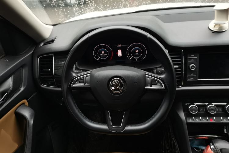 Used Skoda Kodiaq GT 2019 TSI330 Two-Wheel-Drive Luxury Edition China V Standard Steering Wheel