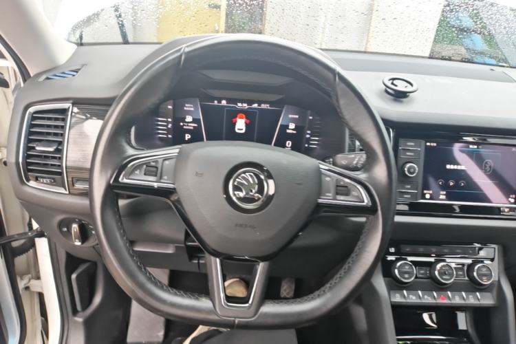 Used Skoda Kodiaq GT 2019 TSI330 Two-Wheel-Drive Luxury Edition China VI Standard Steering Wheel