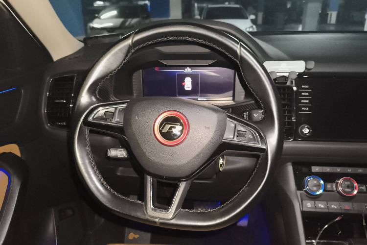 Used Skoda Kodiaq GT 2019 TSI330 Two-Wheel-Drive Luxury Edition China V Standard Steering Wheel