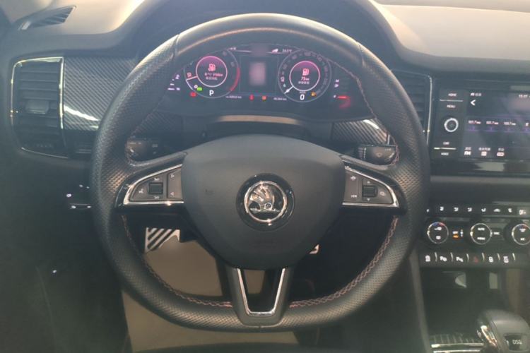 Used Skoda Kodiaq GT 2019 TSI330 Two-Wheel-Drive Luxury Edition China V Standard Steering Wheel