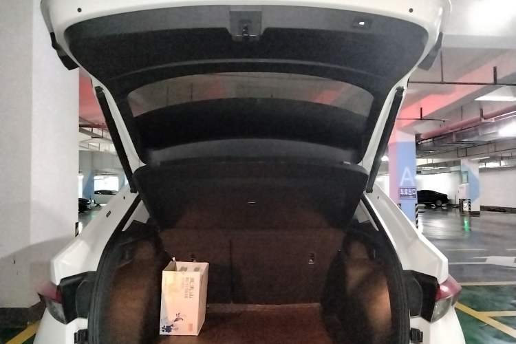 Used Skoda Kodiaq GT 2019 TSI330 Two-Wheel-Drive Luxury Edition China VI Standard Trunk