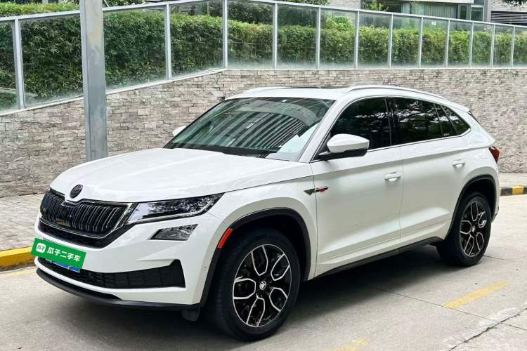 Used Skoda Kodiaq GT 2019 TSI380 4x4 Flagship Model China VI Standard Guazi used car, China used car export, Used car for sale, Used Skoda cars, Cheapest cars for sale