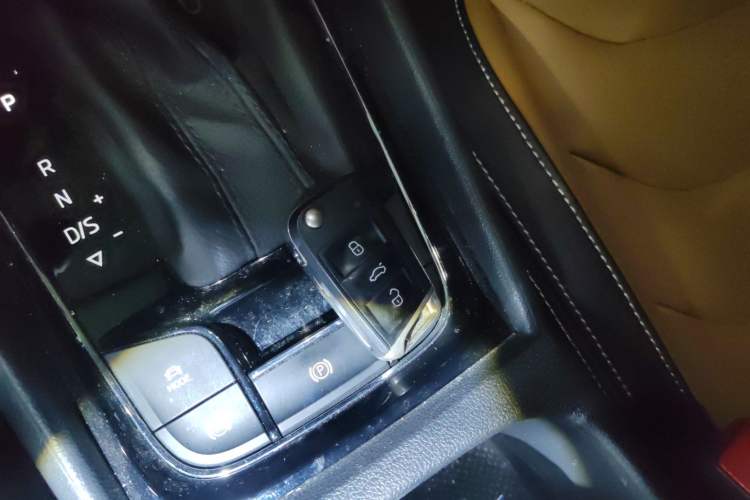 Used Skoda Kodiaq GT 2019 TSI330 Two-Wheel-Drive Luxury Edition China VI Standard Vehicle Key