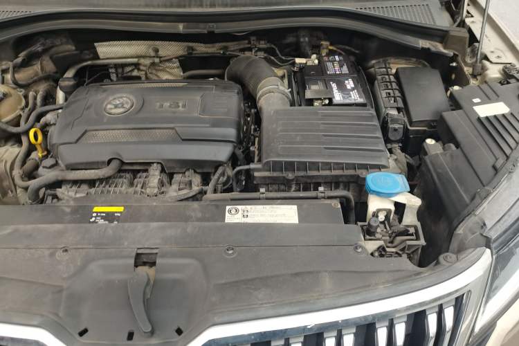 Used Skoda Kodiaq GT 2019 TSI380 4x4 Luxury Edition China VI Standard Engine Bay Left