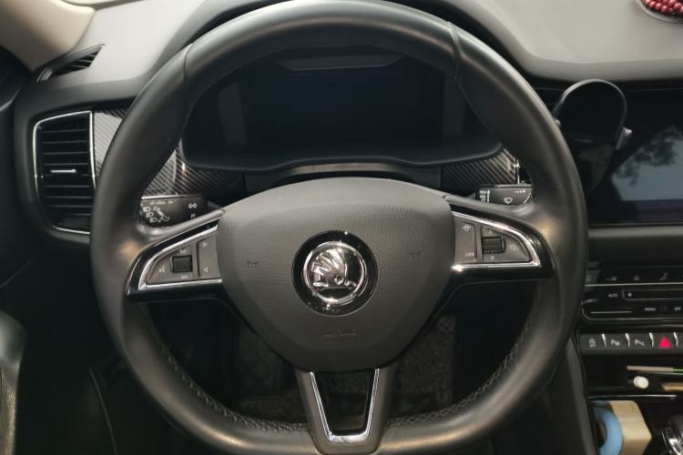Used Skoda Kodiaq GT 2019 TSI380 4x4 Luxury Edition China VI Standard Steering Wheel