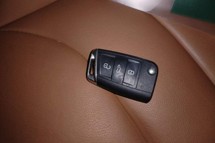 Used Skoda Kodiaq GT 2019 TSI330 Two-Wheel-Drive Luxury Edition China V Standard Vehicle Key