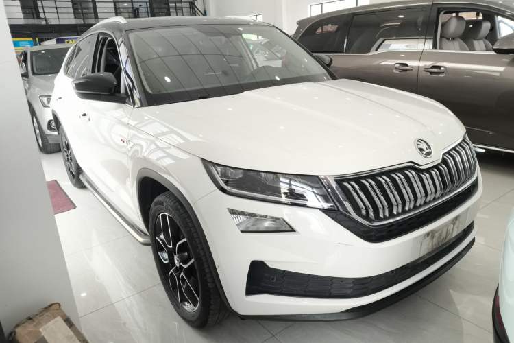 Used Skoda Kodiaq GT 2021 TSI330 Two-Wheel-Drive Luxury Edition Exterior 1