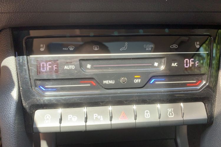 Used Skoda Kodiaq GT 2021 TSI330 Two-Wheel-Drive Luxury Edition Interior 6
