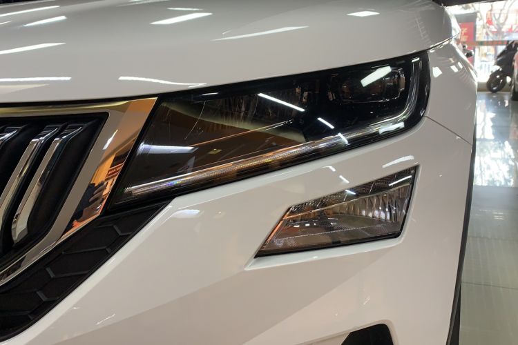 Used Skoda Kodiaq GT 2021 TSI330 Two-Wheel-Drive Luxury Edition Left Front Headlight