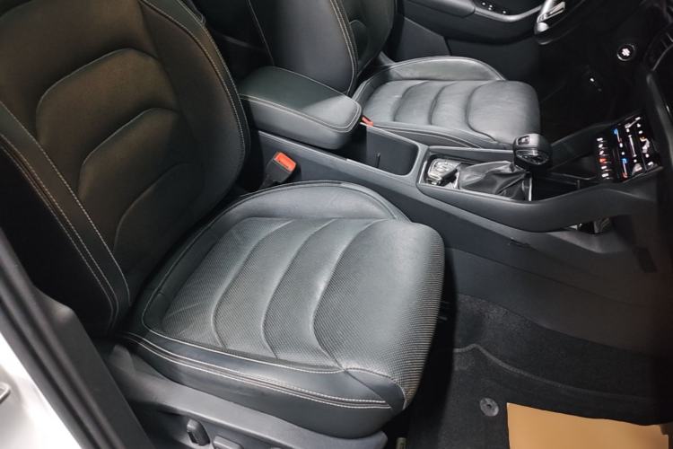 Used Skoda Kodiaq GT 2021 TSI330 Two-Wheel-Drive Luxury Edition Right Front Seat