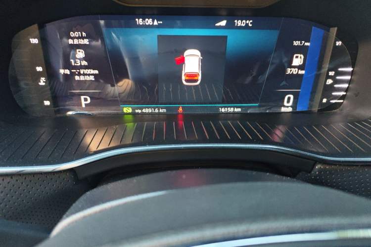 Used Skoda Kodiaq GT 2022 TSI330 Two-Wheel-Drive Luxury Edition Odometer Close Up