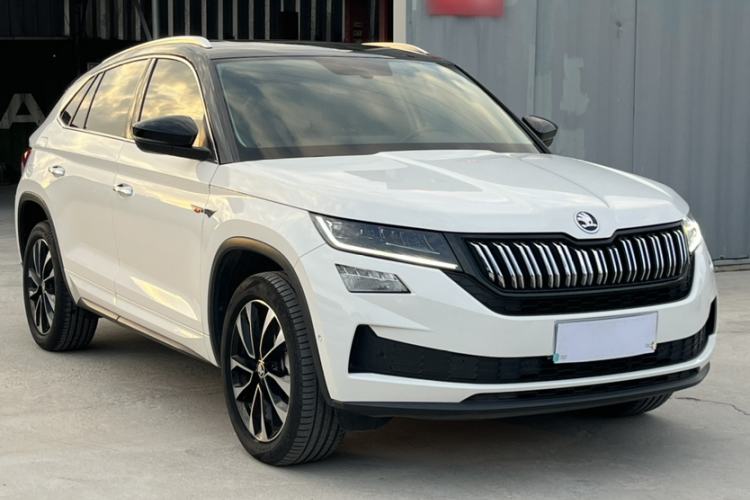 Used Skoda Kodiaq GT 2022 TSI330 Two-Wheel-Drive Luxury Edition Exterior 2