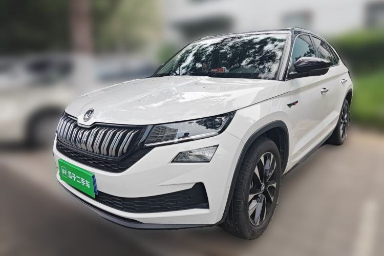 Used Skoda Kodiaq GT 2022 TSI330 Two-Wheel-Drive Luxury Edition Guazi used car, China used car export, Used car for sale, Used cars, Cheapest cars for sale