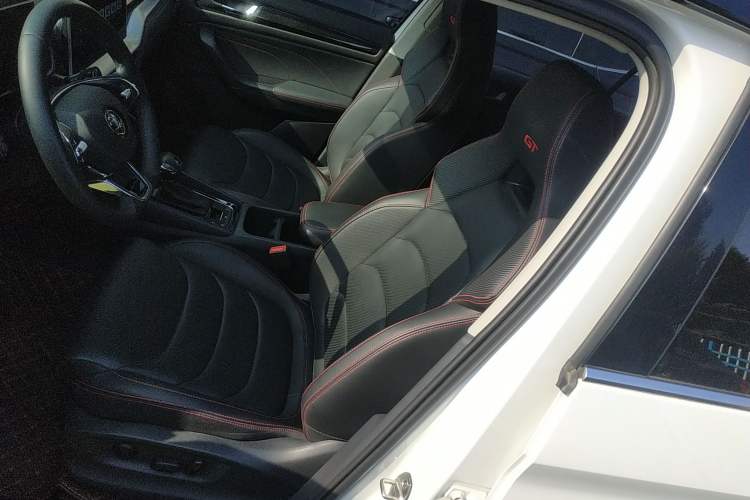 Used Skoda Kodiaq GT 2022 TSI330 Two-Wheel-Drive Luxury Edition Left Front Seat