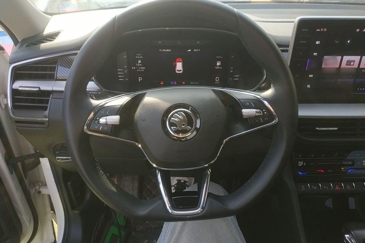 Used Skoda Kodiaq GT 2022 TSI330 Two-Wheel-Drive Luxury Edition Steering Wheel