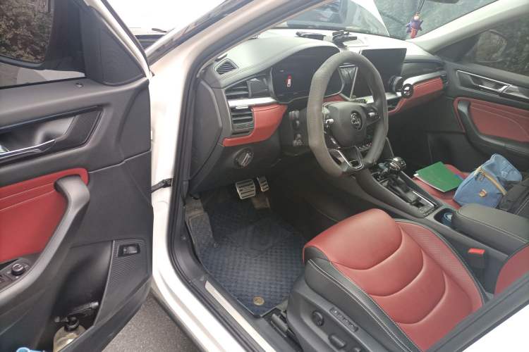 Used Skoda Kodiaq GT 2023 Facelifted TSI380 Four-Wheel Drive Flagship Edition Driver Seat