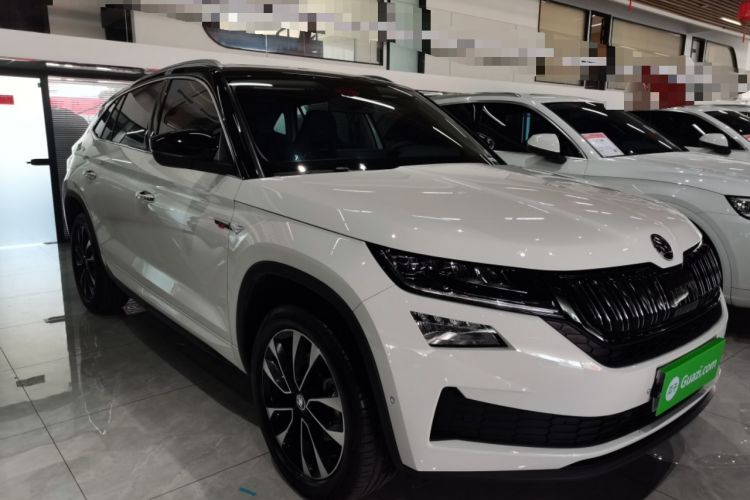 Used Skoda Kodiaq GT 2023 Restyled TSI330 Two-Wheel-Drive Luxury Edition Exterior 2