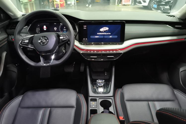 Used Skoda Octavia 2021 PRO TSI280 DSG Flagship Edition Center Console