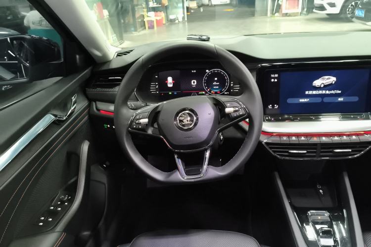 Used Skoda Octavia 2021 PRO TSI280 DSG Flagship Edition Steering Wheel