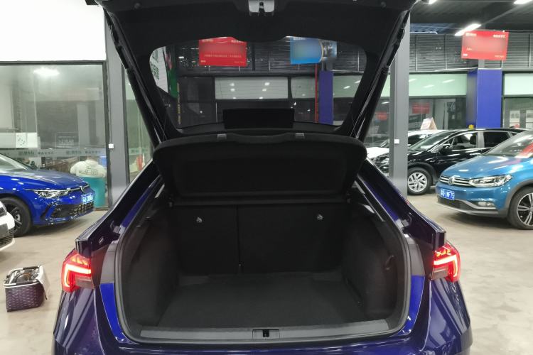 Used Skoda Octavia 2021 PRO TSI280 DSG Flagship Edition Trunk