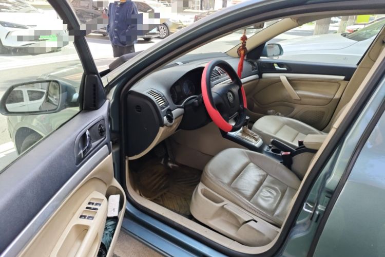 Used Skoda Octavia 2007 2.0L Automatic Exquisite Edition Driver Seat