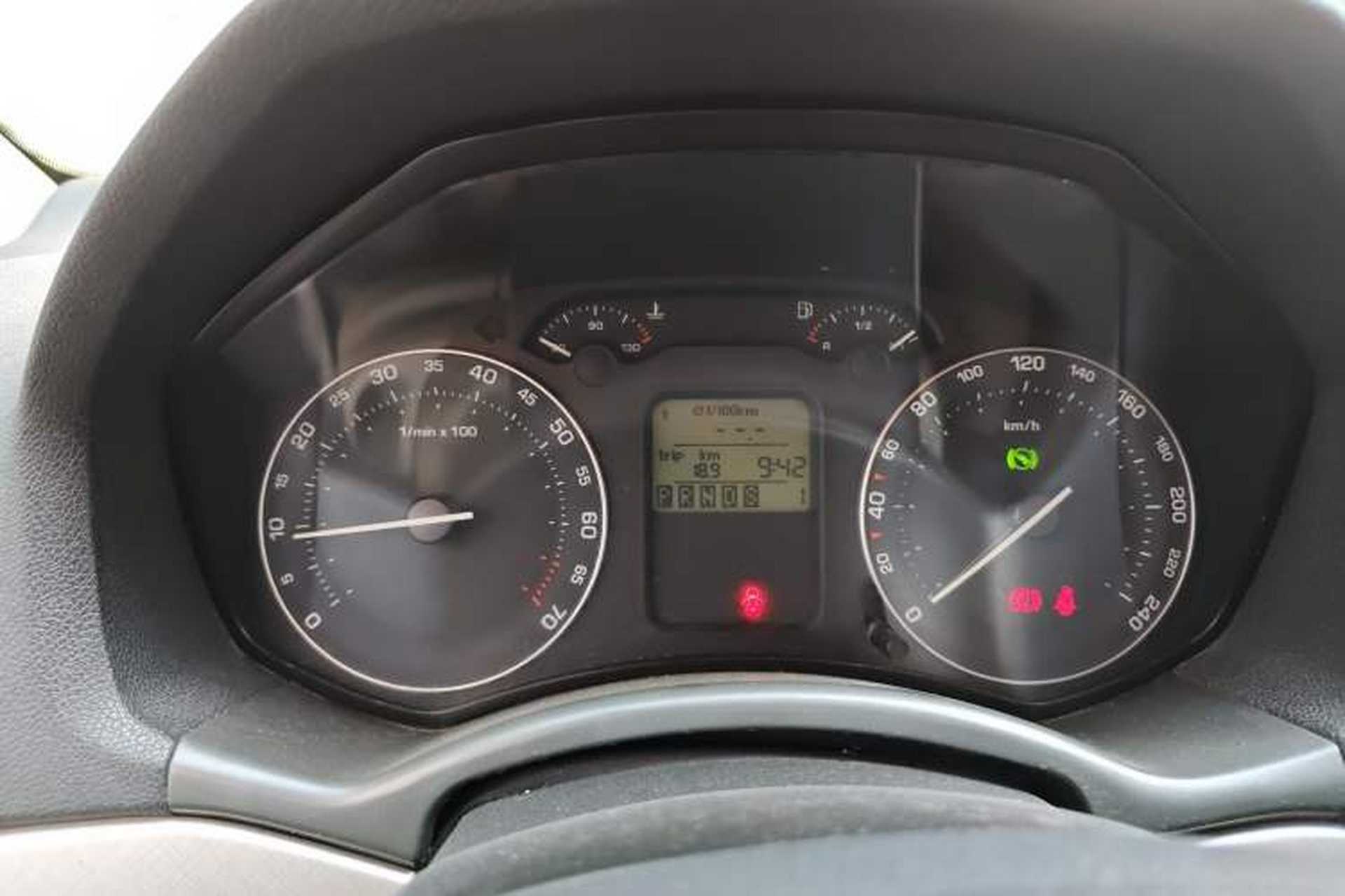 Used Skoda Octavia 2007 2.0L Automatic Exquisite Edition Instrument Cluster