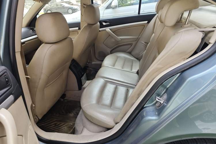Used Skoda Octavia 2007 2.0L Automatic Exquisite Edition Left Rear Seat