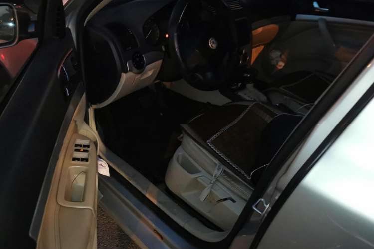 Used Skoda Octavia 2007 1.6L Automatic Elegance Edition Driver Seat