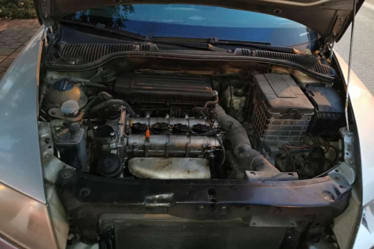 Used Skoda Octavia 2007 1.6L Automatic Elegance Edition Engine Bay