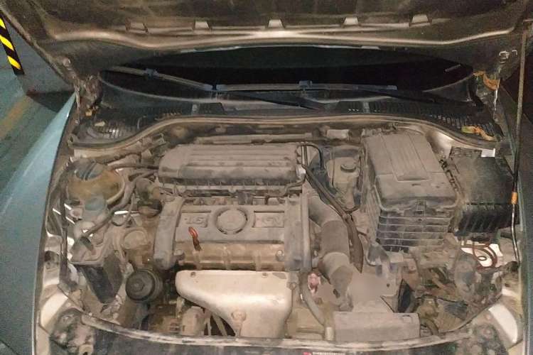 Used Skoda Octavia 2007 1.6L Automatic Eado Edition Engine Bay