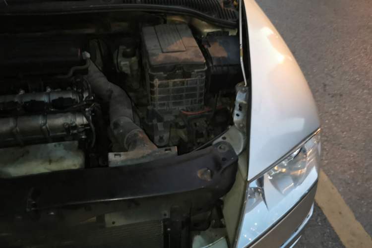 Used Skoda Octavia 2007 1.6L Automatic Elegance Edition Engine Bay Left