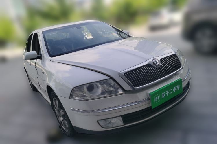 Used Skoda Octavia 2007 1.8T Automatic Elegance Edition Front Right 45 Deg