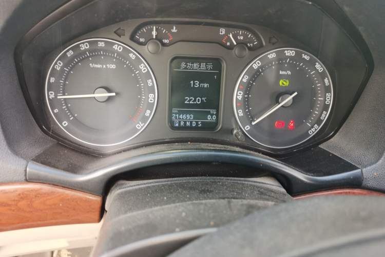Used Skoda Octavia 2007 1.8T Automatic Elegance Edition Odometer Close Up